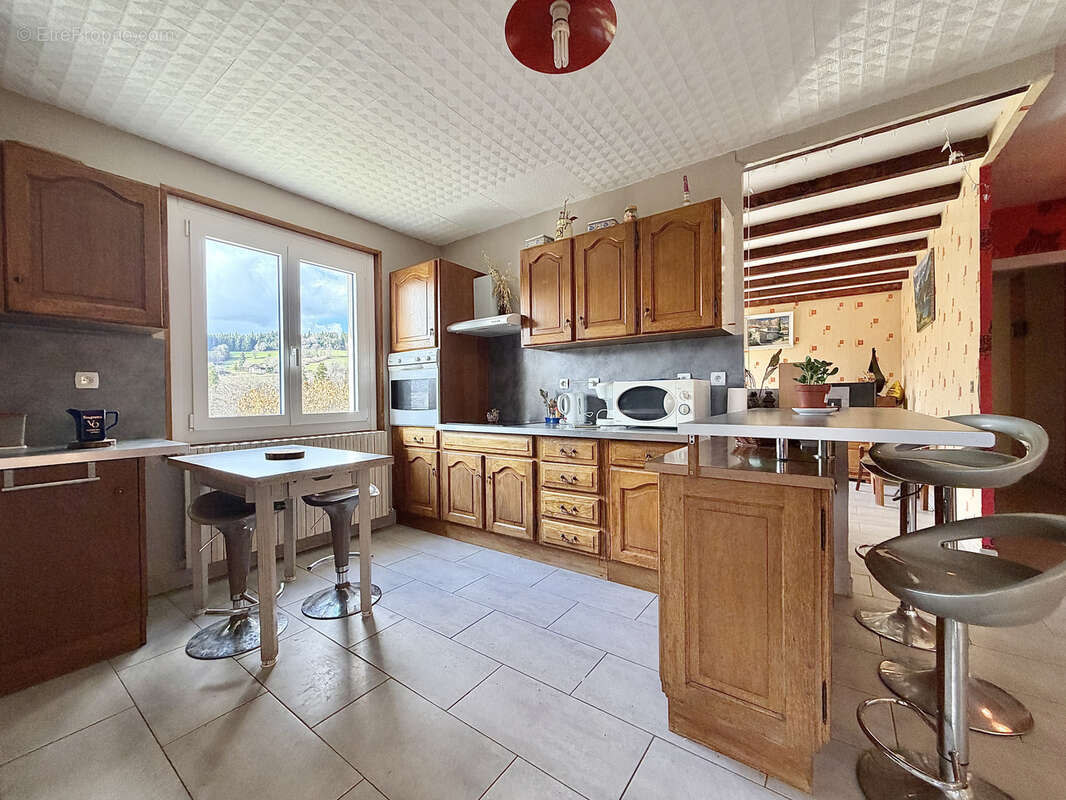 Maison à VIUZ-EN-SALLAZ