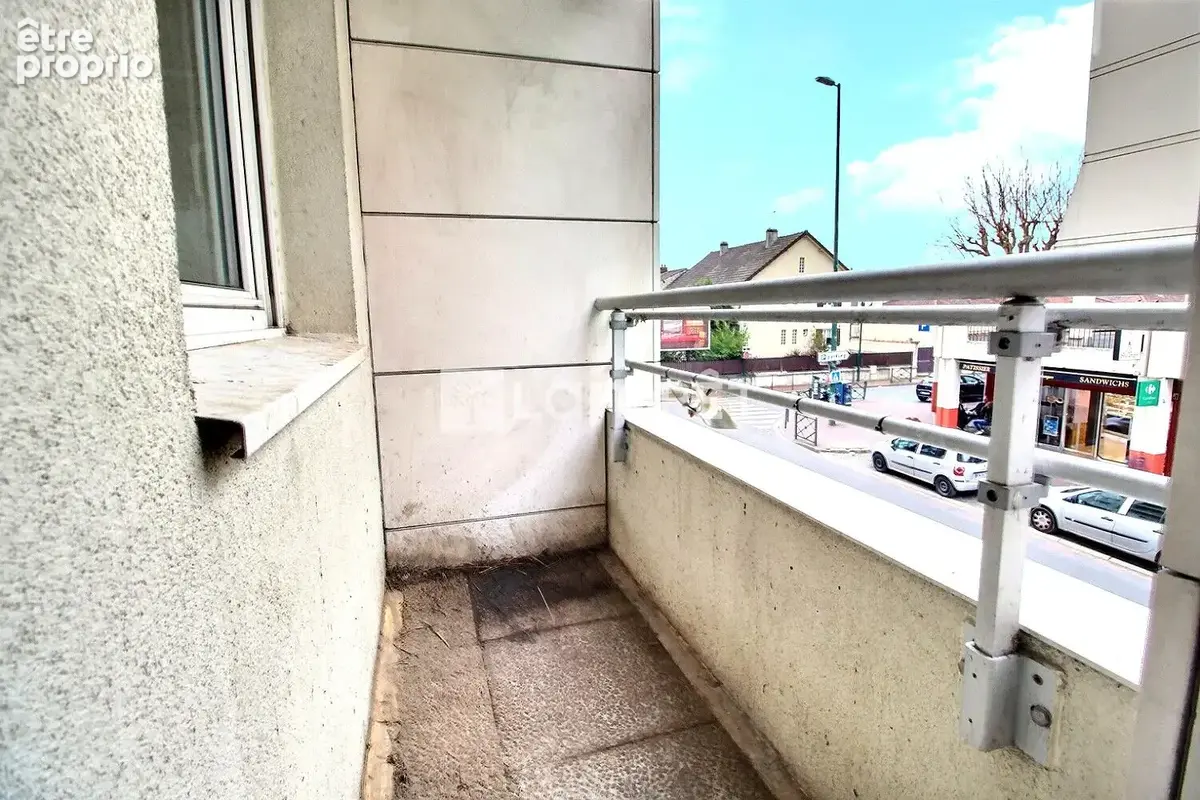 Appartement Villeneuve La Garenne 3 pièce(s) 72 m2 - photo 6