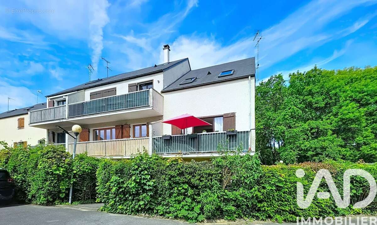 Photo 9 - Appartement à OZOIR-LA-FERRIERE