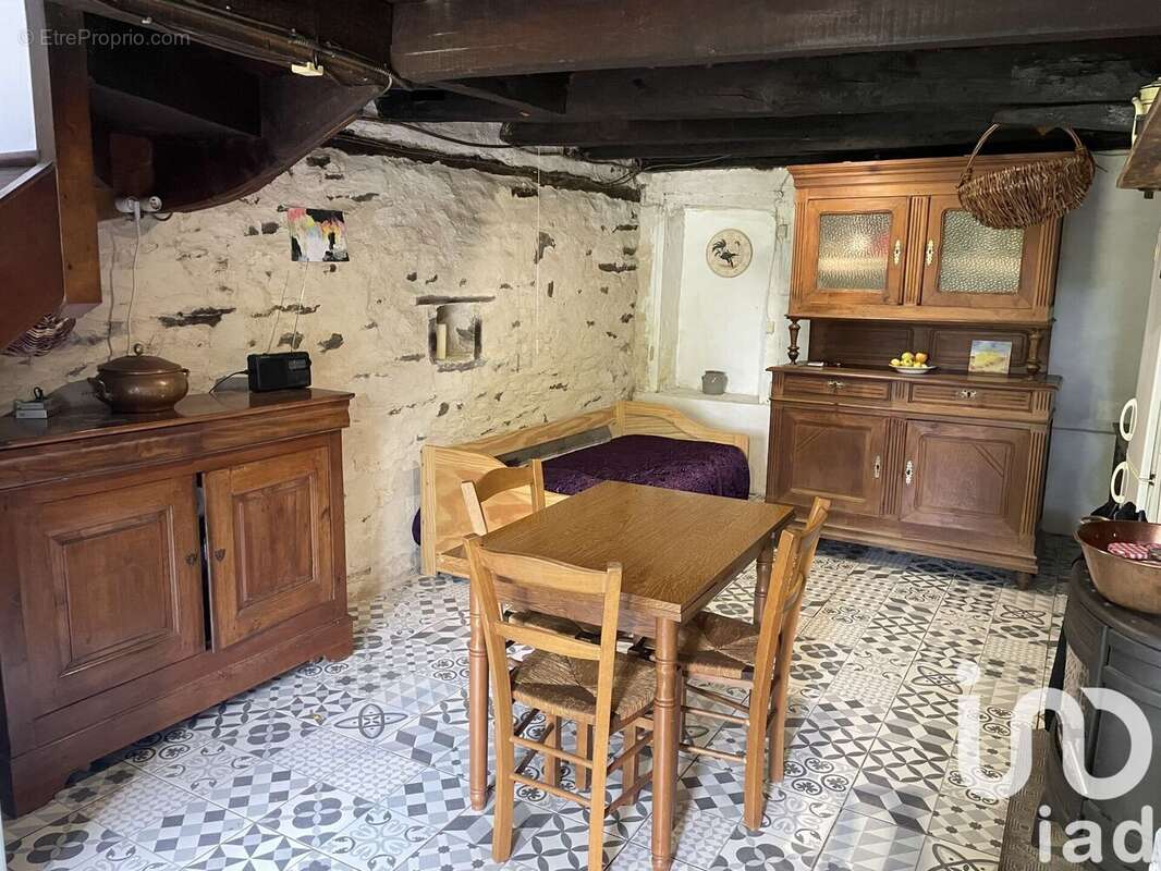 Photo 3 - Maison à MIALET