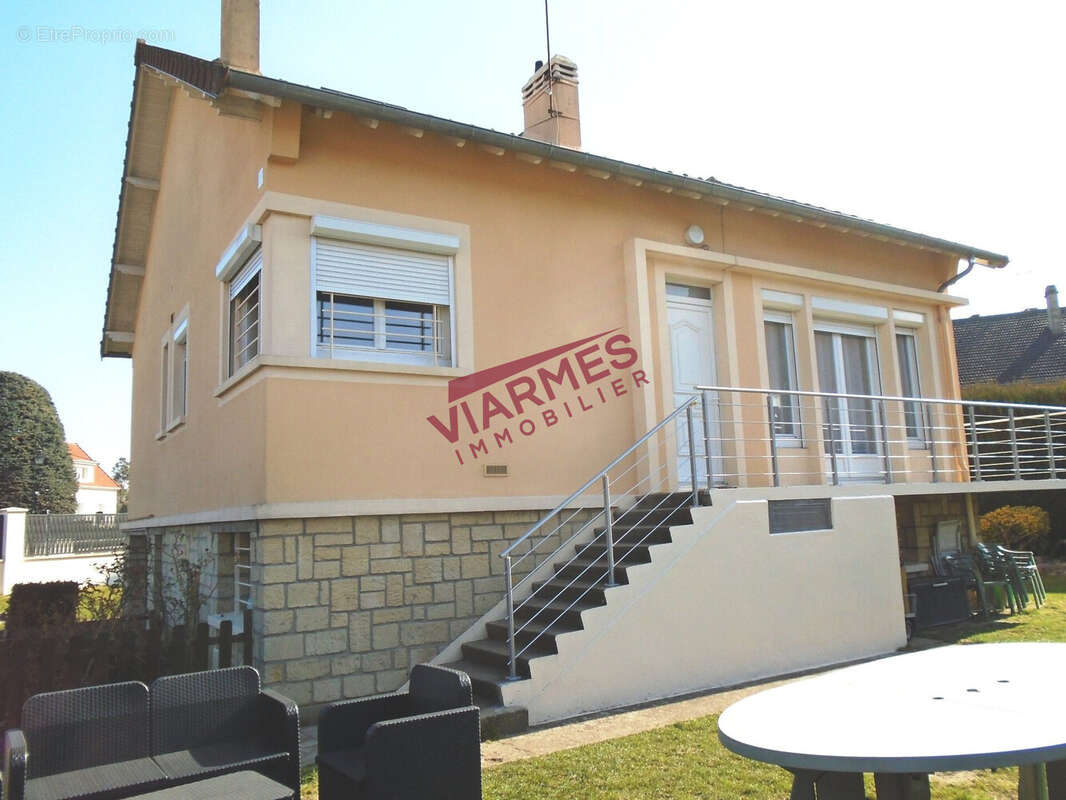 Maison à VIARMES