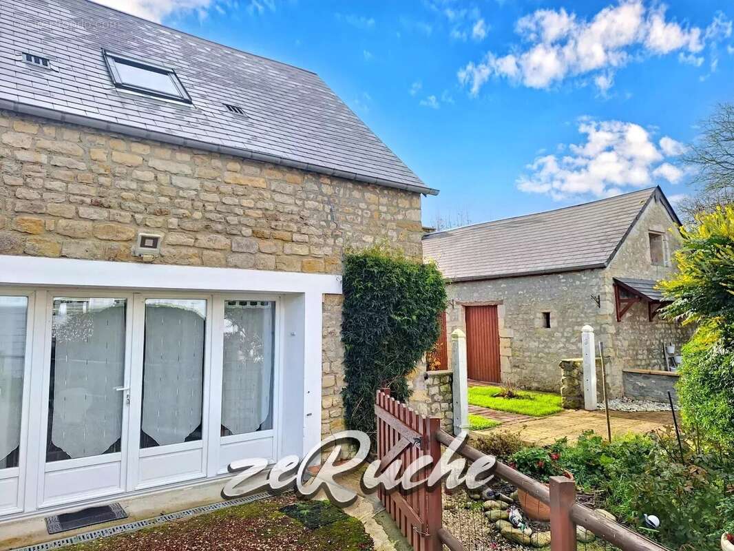 Maison à AIGNERVILLE