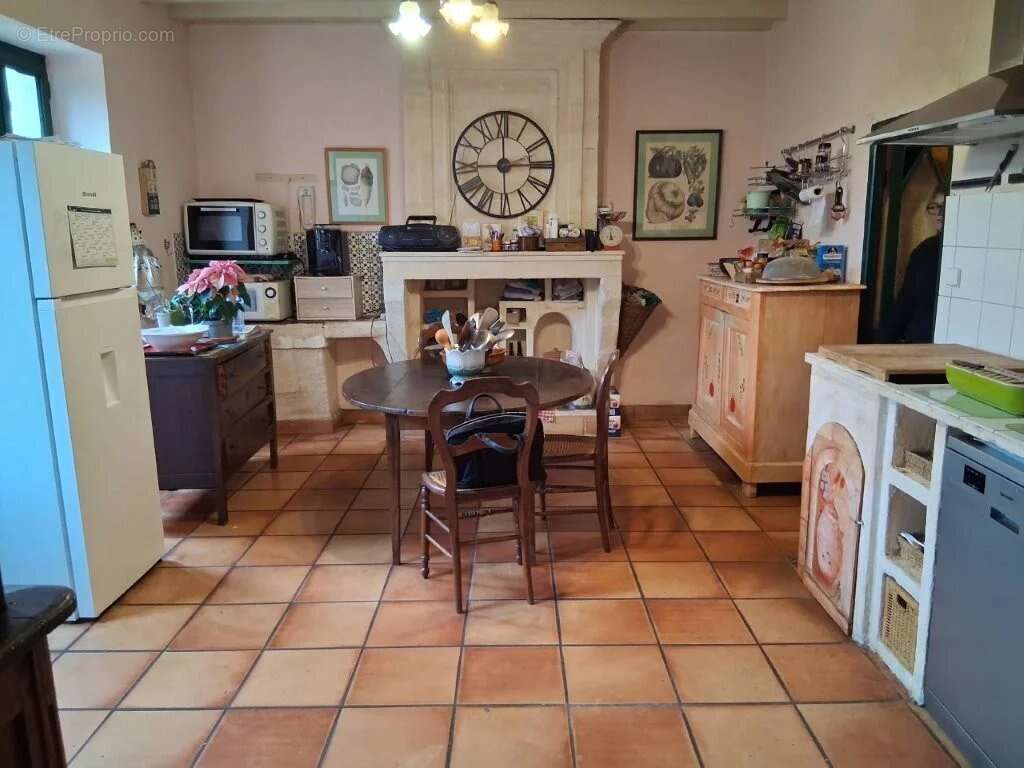Maison en pierre à Berson - photo 7