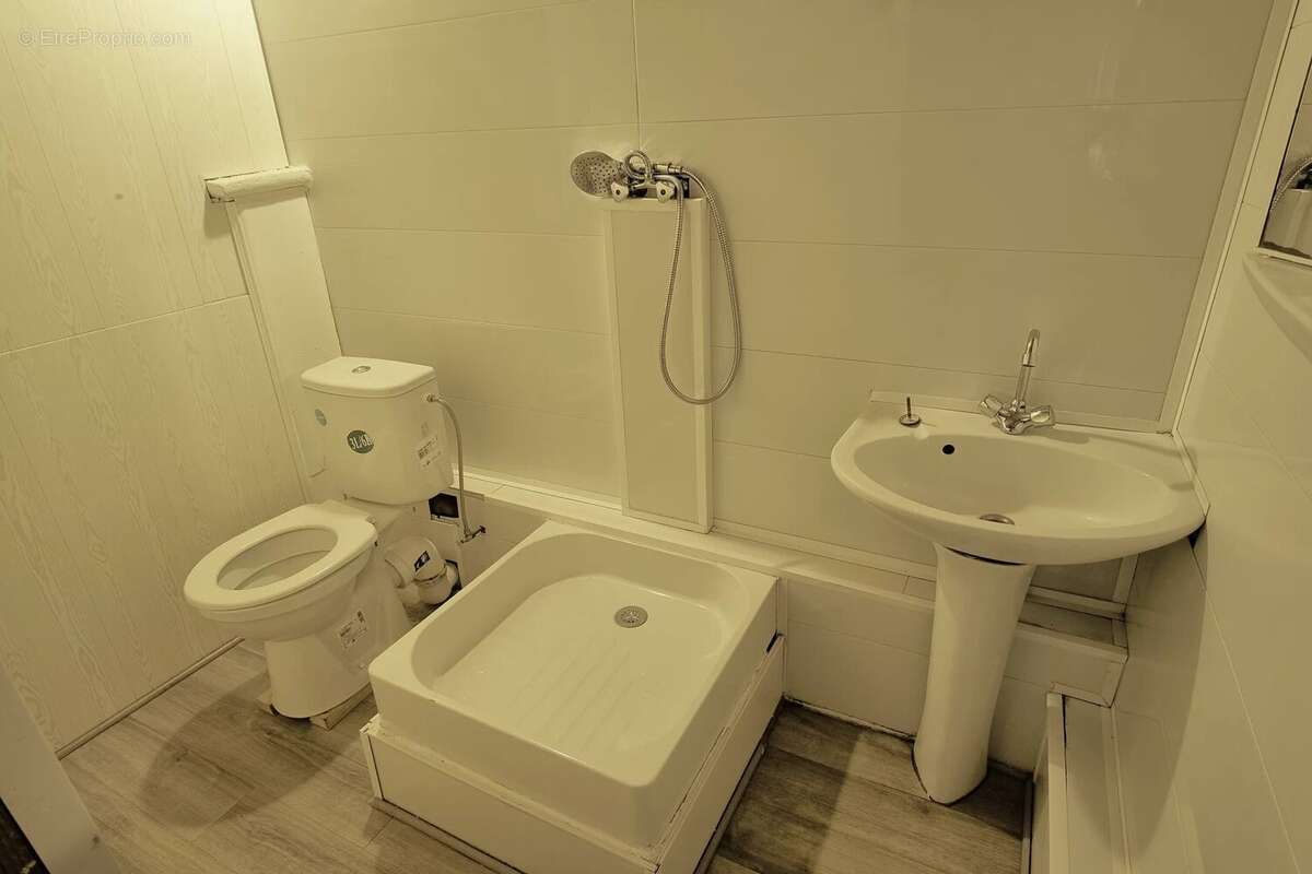 Maison à CRESSERONS