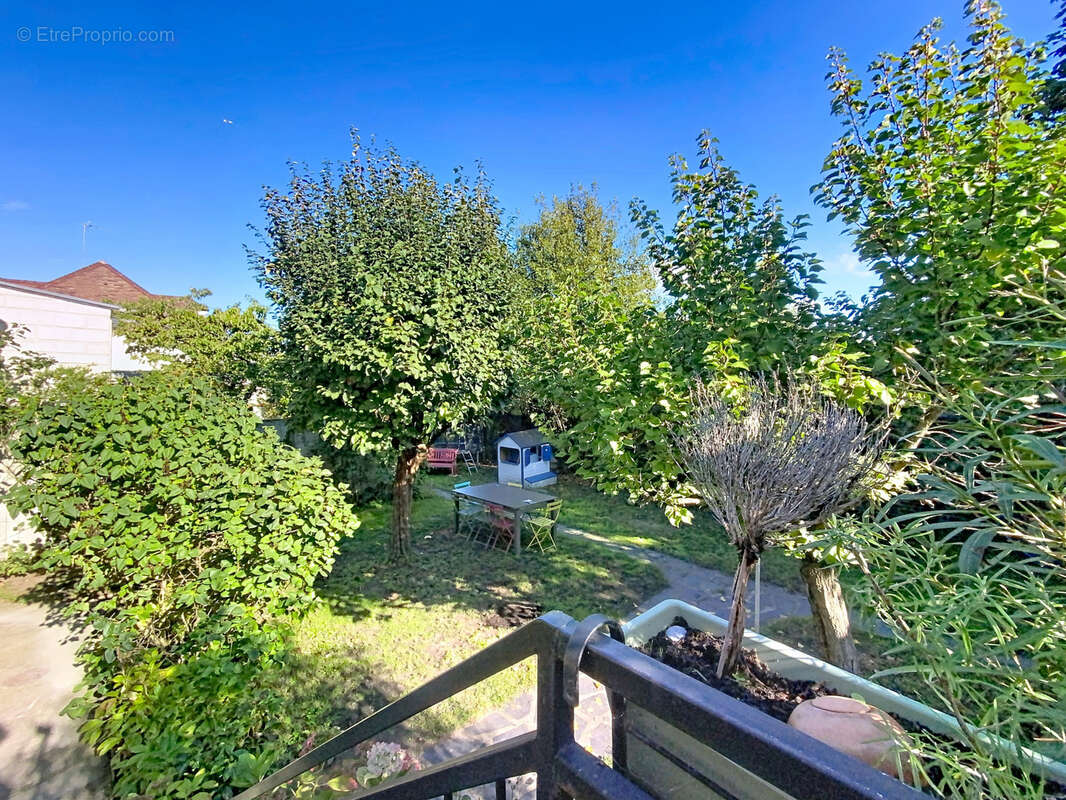 Maison à RUEIL-MALMAISON