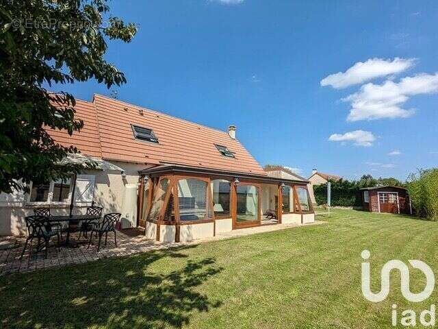 Maison 160 m² à Saint-Escobille  - photo 9
