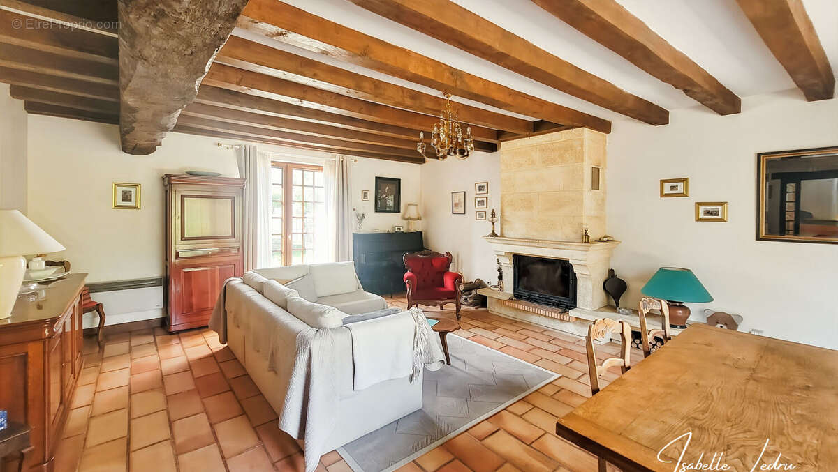 Maison à SION-LES-MINES