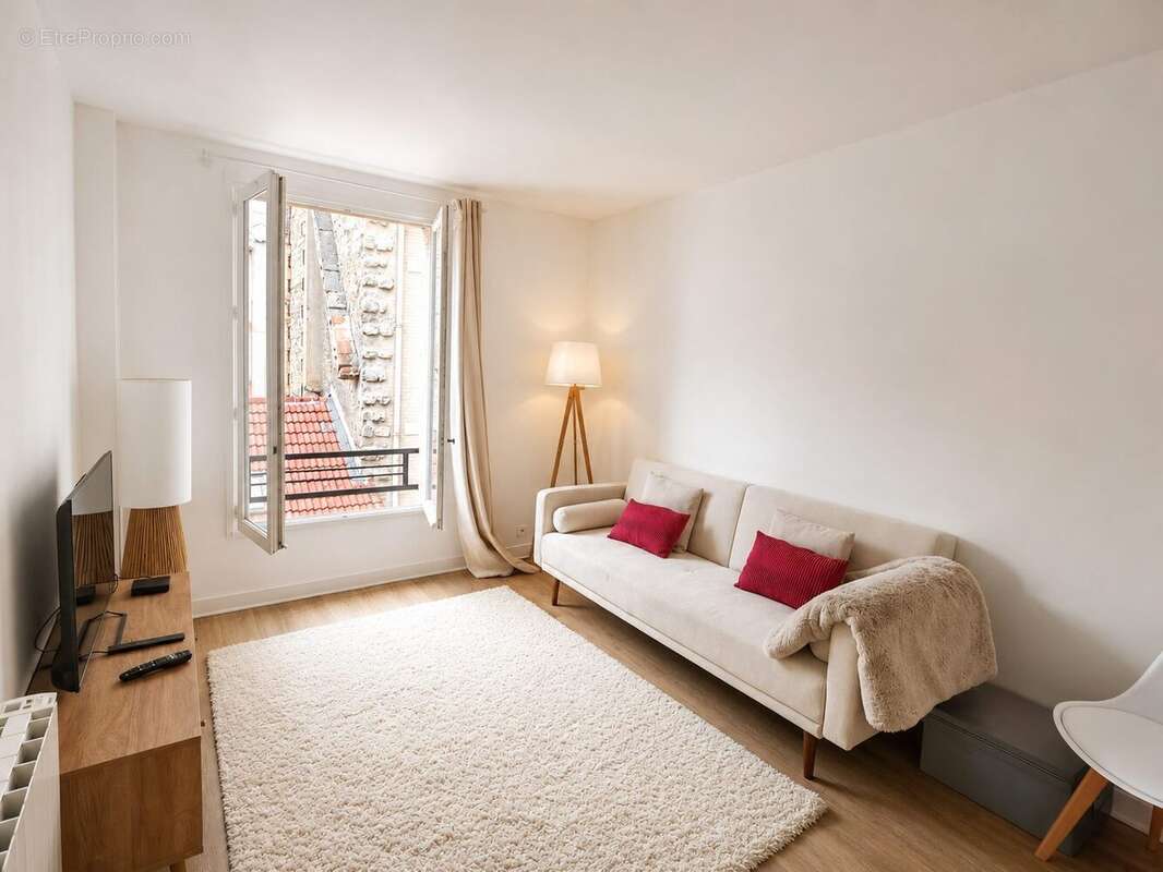 Appartement 44 m² à Paris-15e  - photo 3