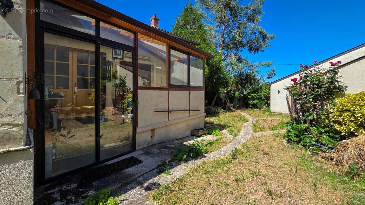 Photo 8 - Maison à LONGUE-JUMELLES