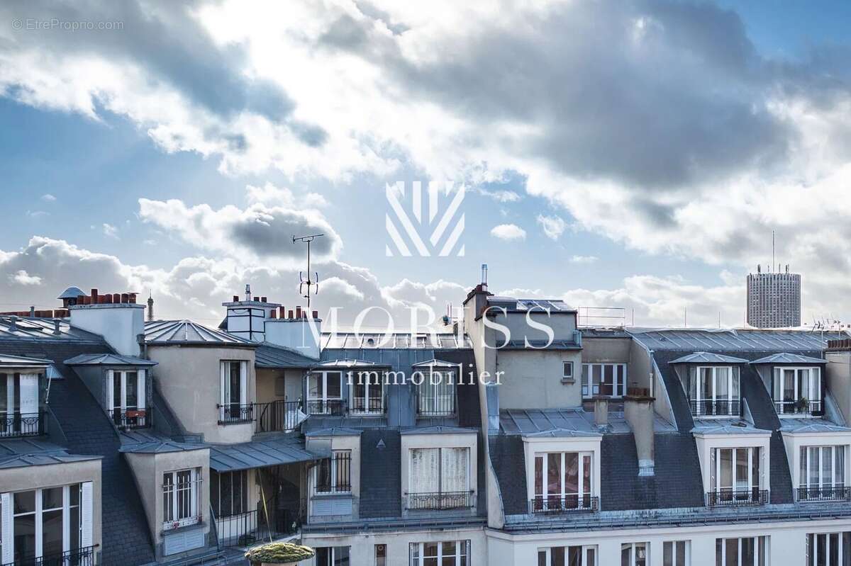 Appartement à PARIS-17E
