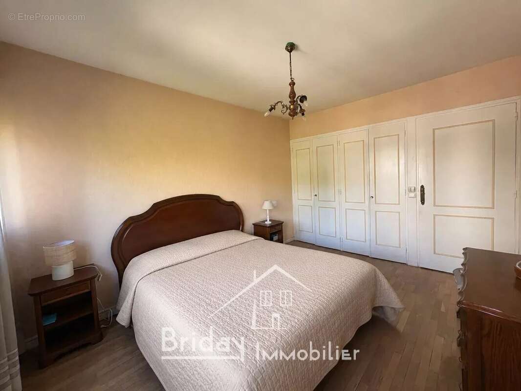 Appartement à TASSIN-LA-DEMI-LUNE