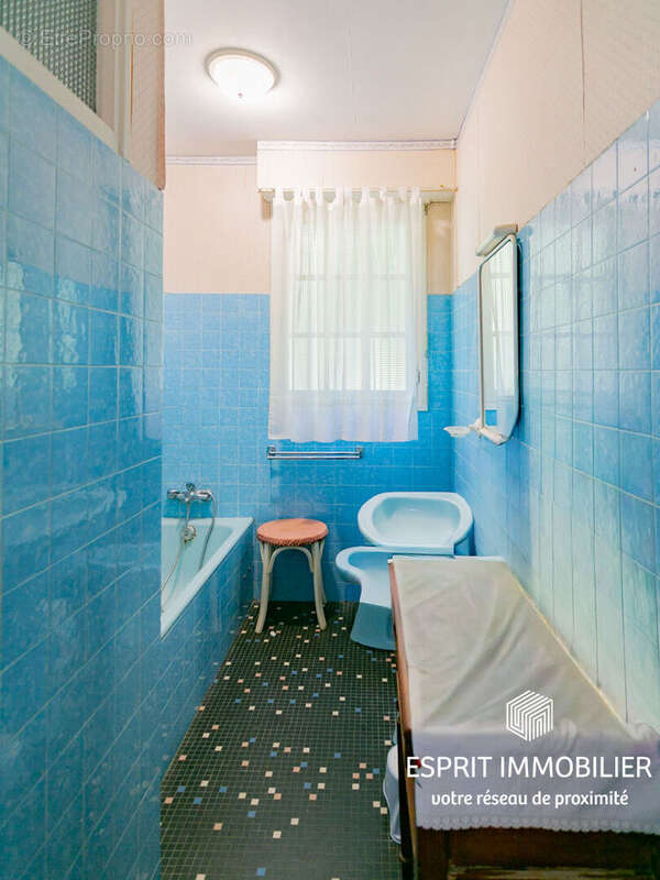 Trégunc - Maison familiale avec vie de plain-pied, 6 chambres, proche commerces - photo 11
