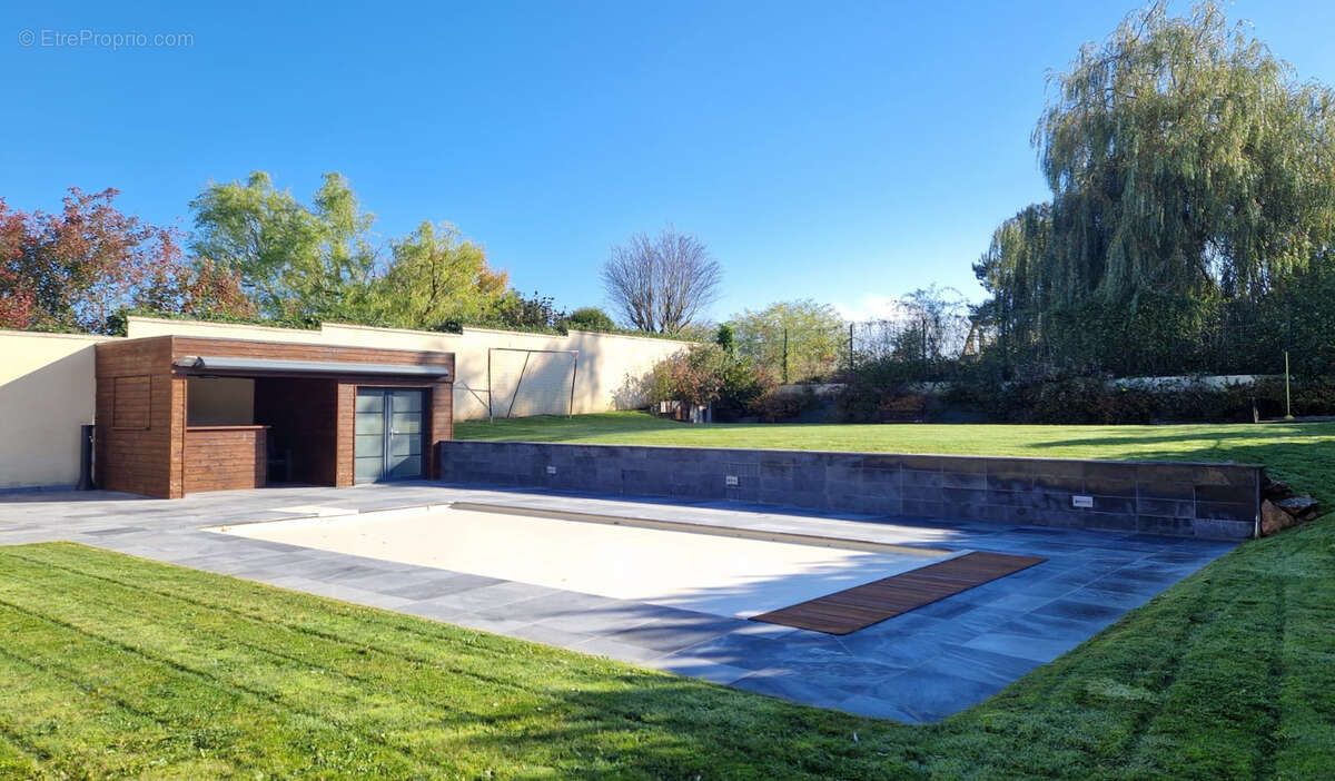 Maison d'exception avec jardin et piscine - 6 chambres - photo 18