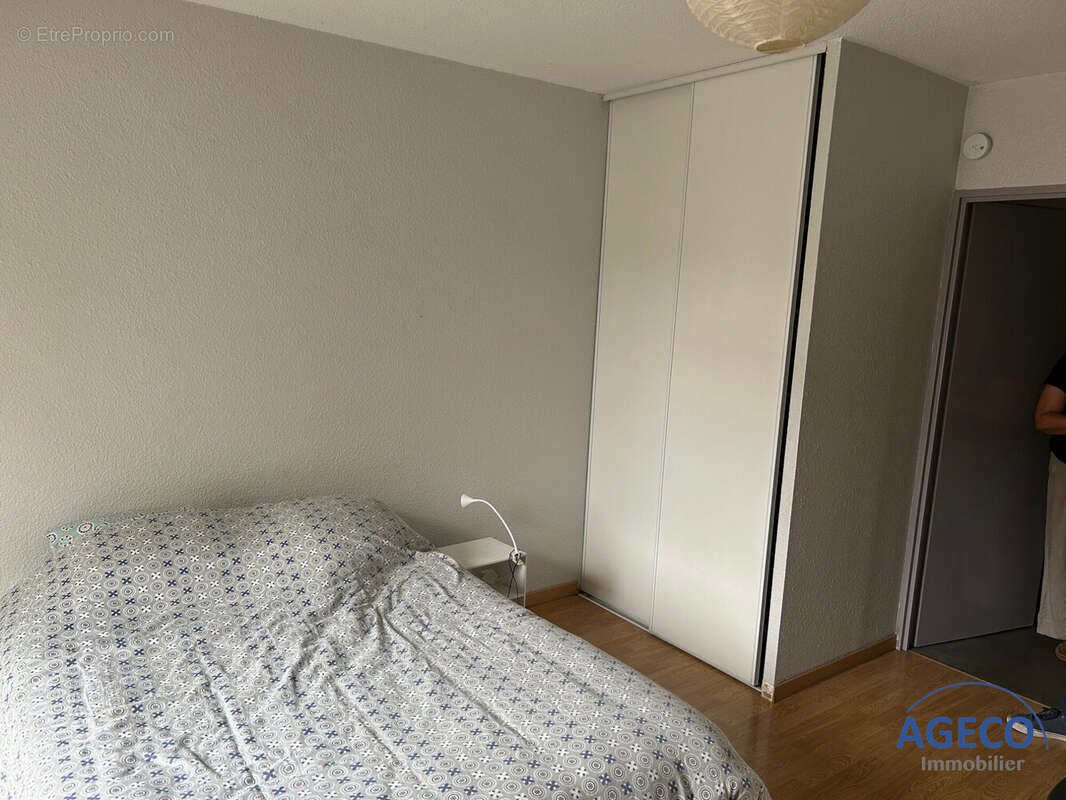CHAMBRE - Appartement à TOULOUSE