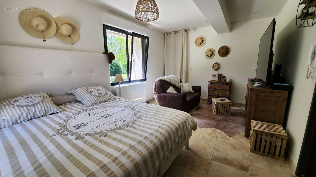 Maison à CHATEAU-LANDON