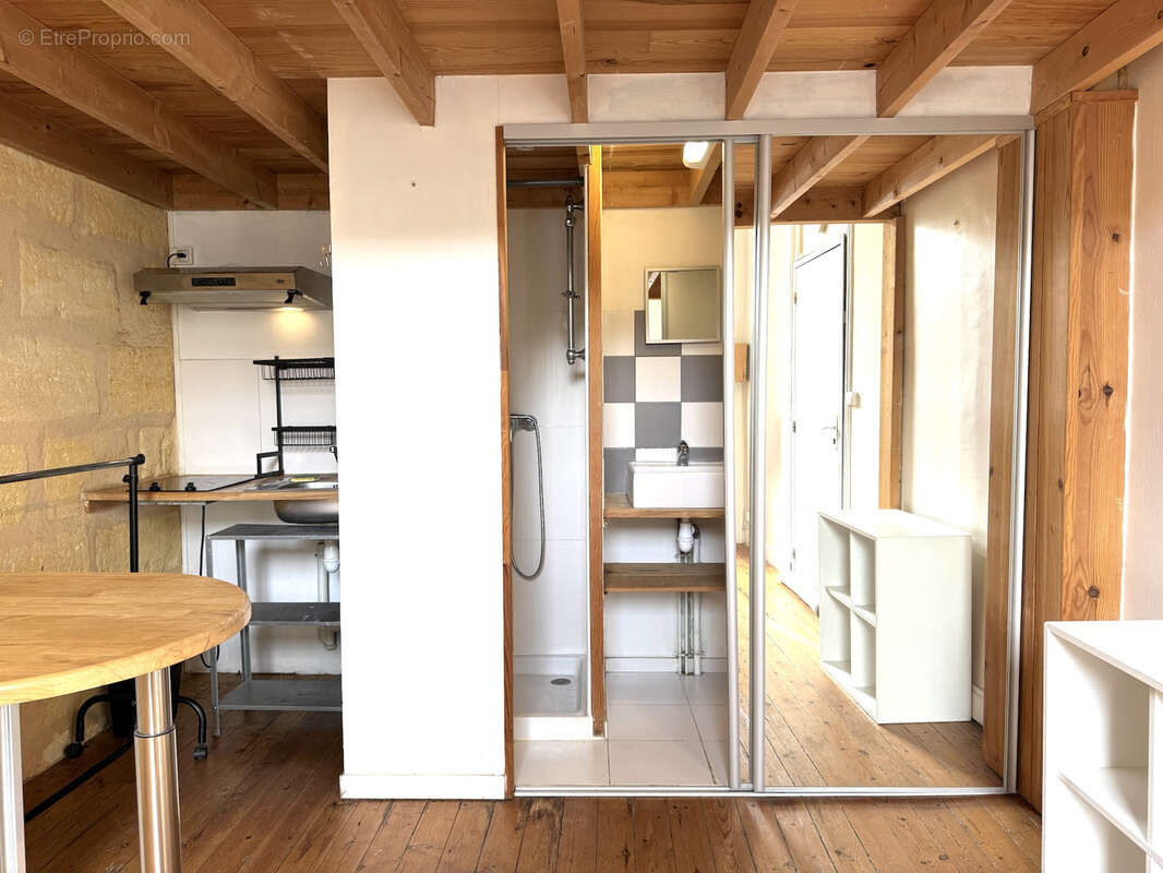 Appartement à BORDEAUX