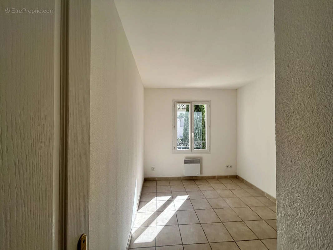 Appartement à MALLEMORT