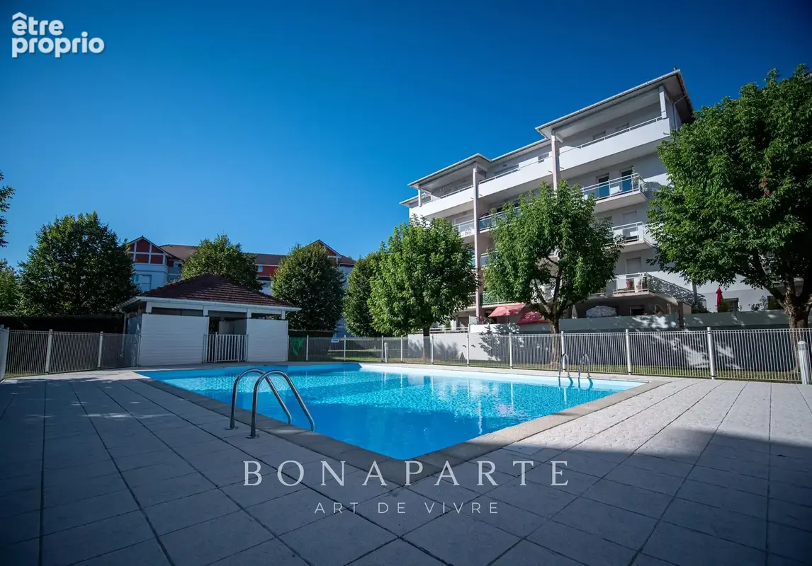 PAU T3 – Grande loggia et parking - photo 9
