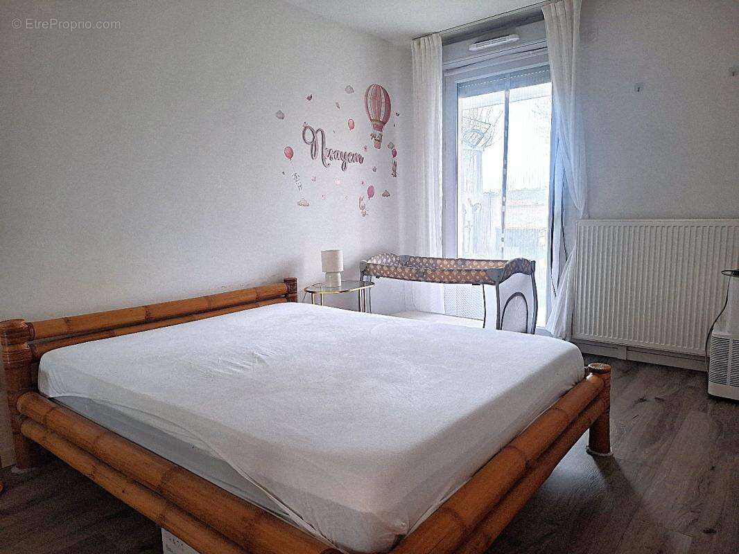 Appartement à BONNEUIL-SUR-MARNE