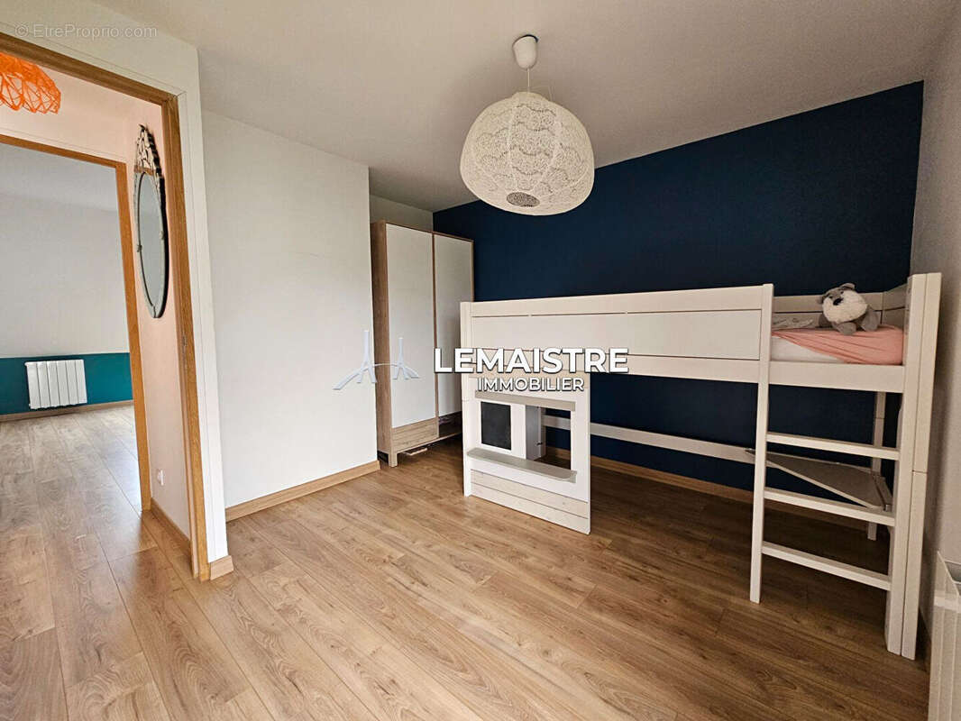 Maison à SAINT-LAURENT-DE-BREVEDENT