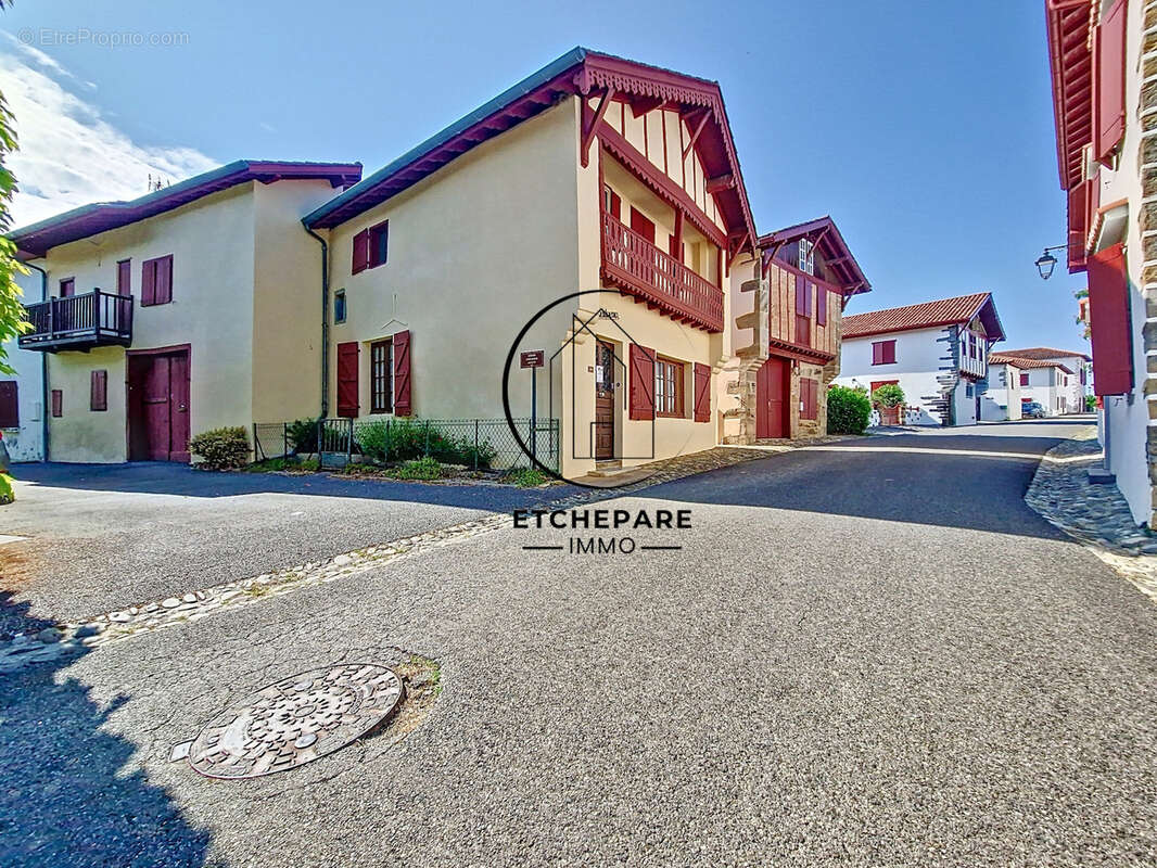 Ensemble immobilier composé de 2 maisons - photo 3