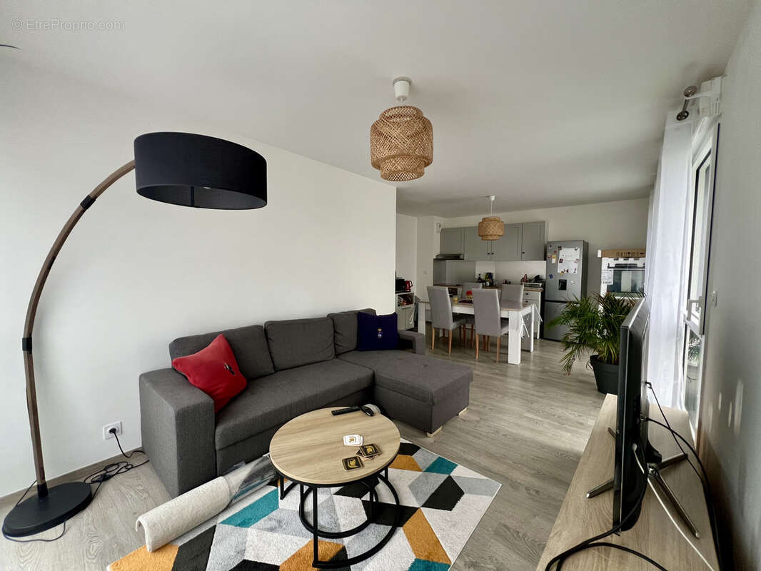 Appartement à SAINT-ERBLON