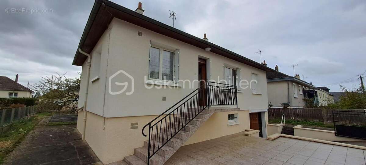Maison à MONDOUBLEAU