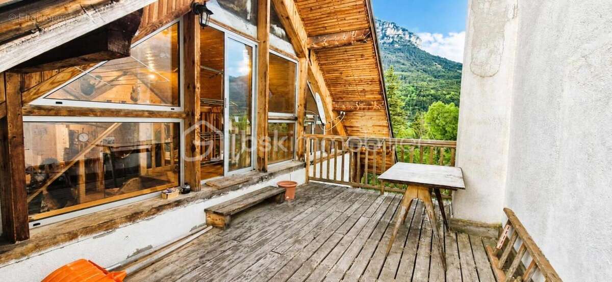 Appartement à BEAUVEZER