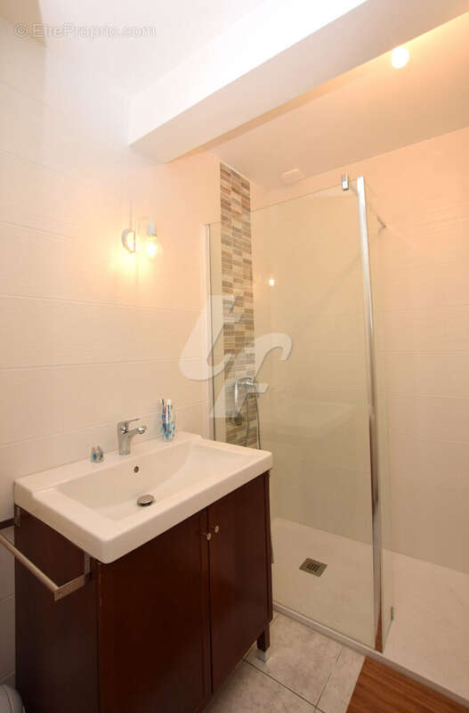 Maison 167 m² à Notre-Dame-Des-Landes  - photo 6