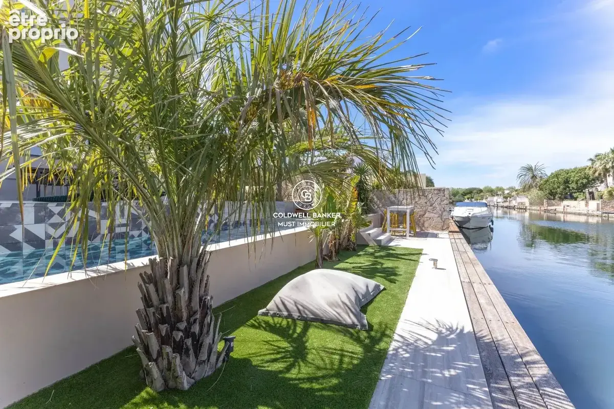 Villa contemporaine avec piscine sur le canal d'empuriabrava - photo 2
