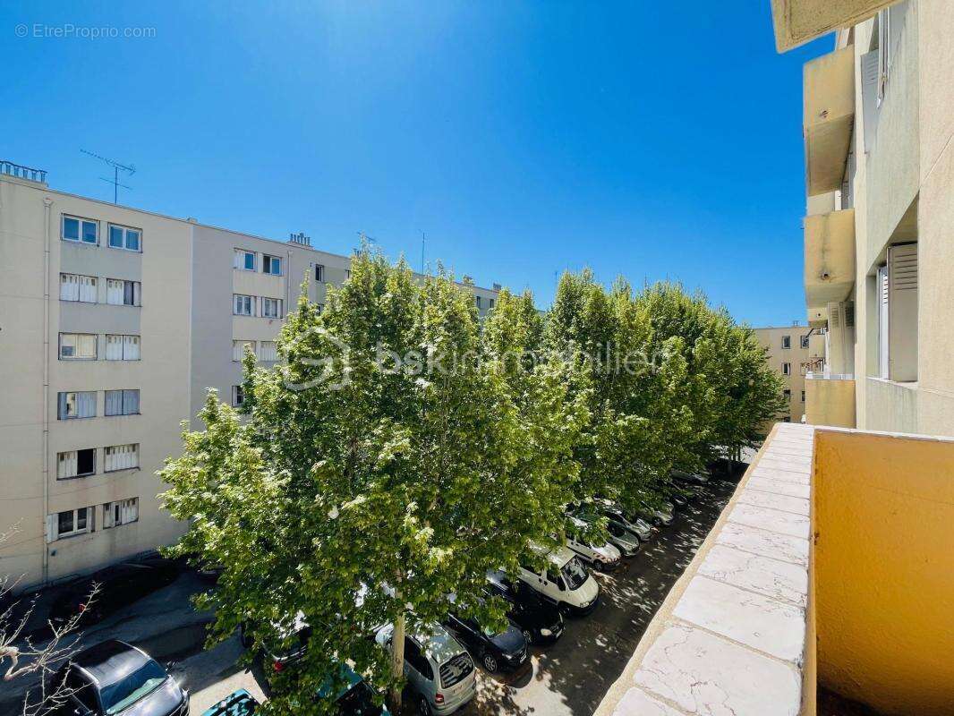 Appartement T2 rénové, résidence sécurisée, quartier en plein essor - photo 7