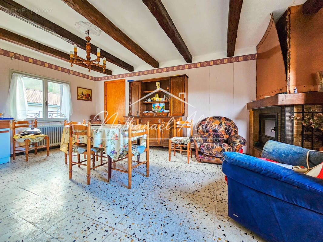 Maison à CAMARES