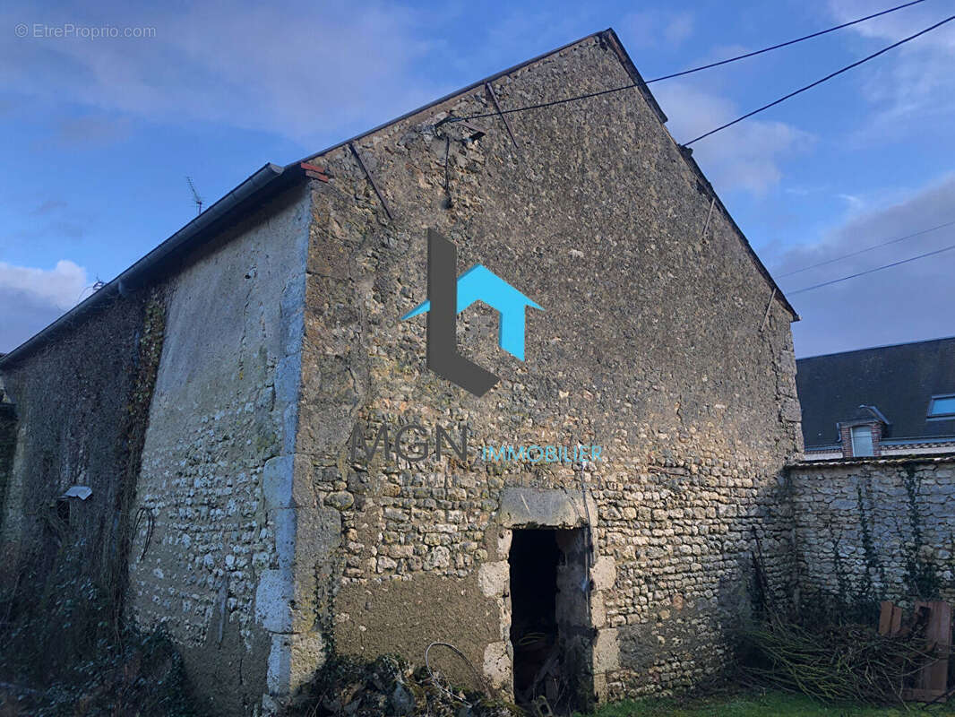 Maison à BULLAINVILLE