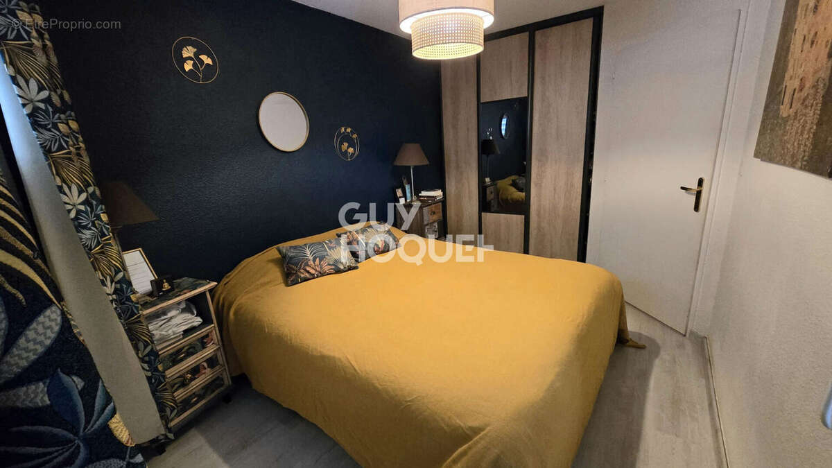 Appartement à COURNONTERRAL