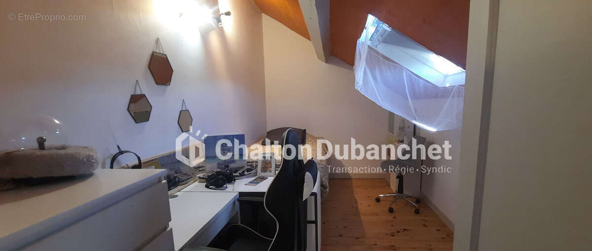 Maison Feurs 10 pièce(s) 163.28 m2 - photo 13