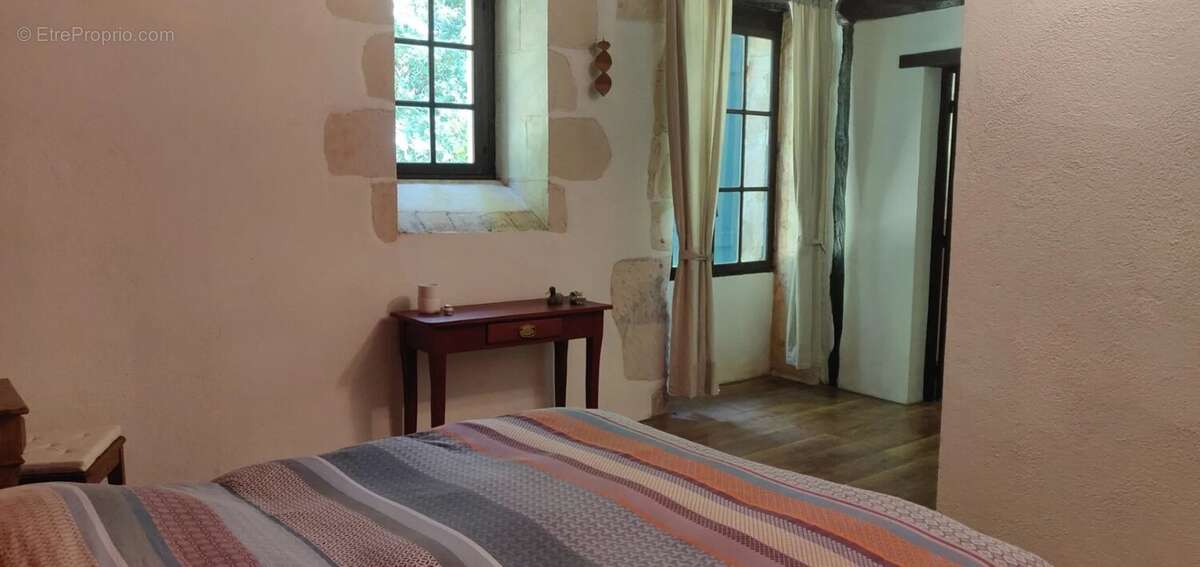 Maison à RUFFEC