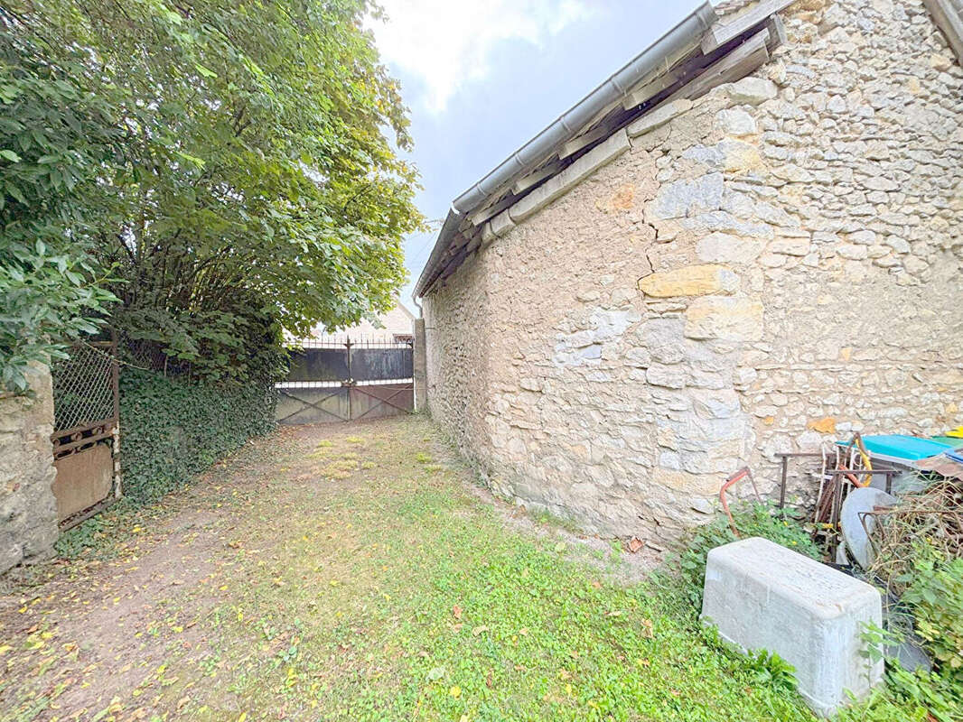 Maison à CHAUMONT-EN-VEXIN