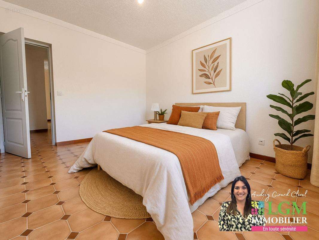 Maison à SAINT-JEAN-DE-VEDAS