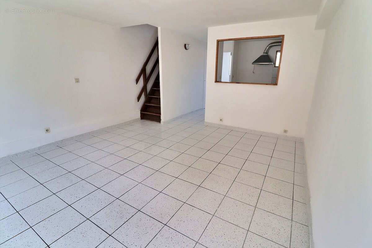 Appartement à CLERMONT-L&#039;HERAULT