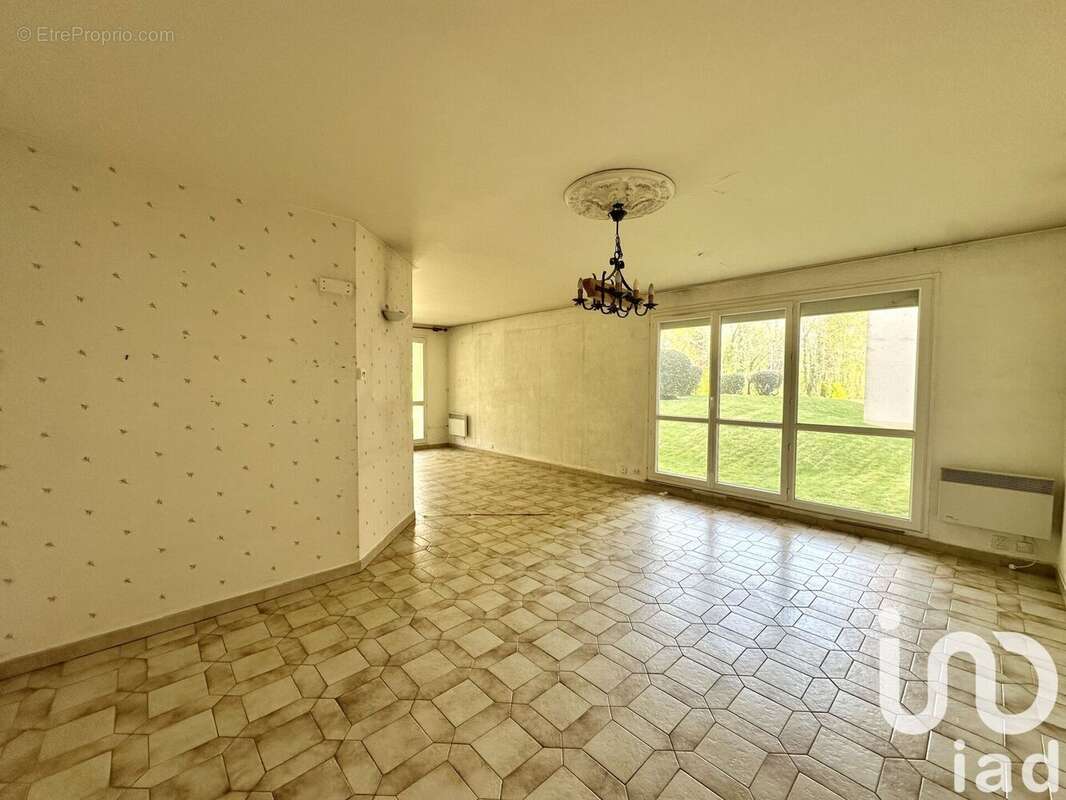 Photo 2 - Appartement à VAIRES-SUR-MARNE