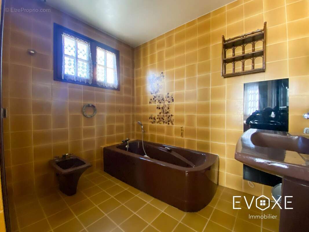 Maison à SAINT-LEU-LA-FORET