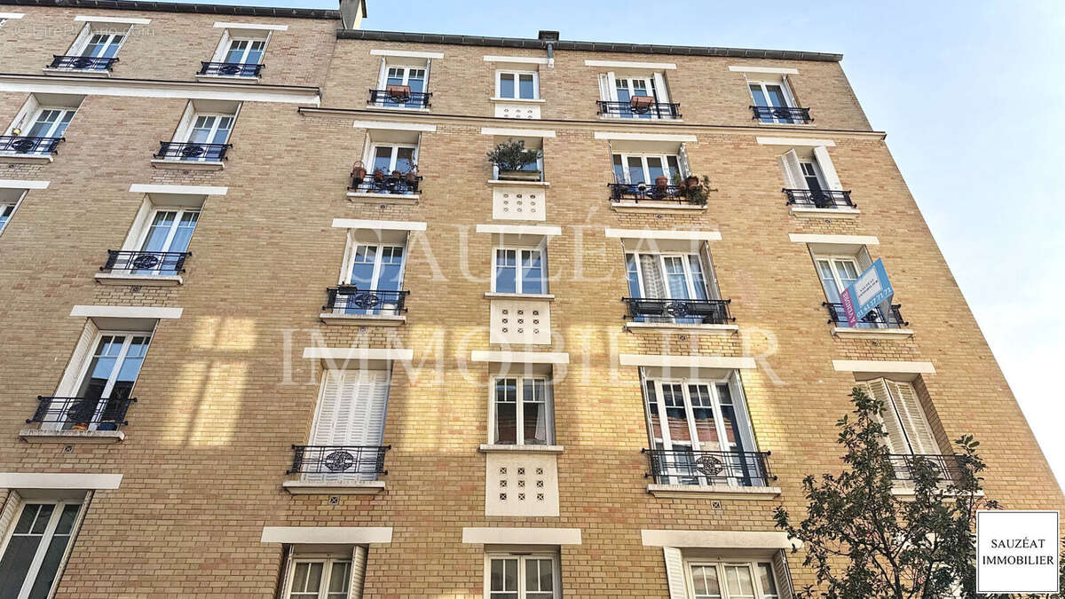 Appartement à MONTROUGE