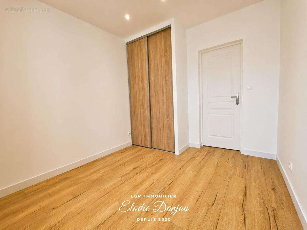 Maison rénovée 3 chambres, garage et jardin - Aux portes de Châteaudun - photo 7
