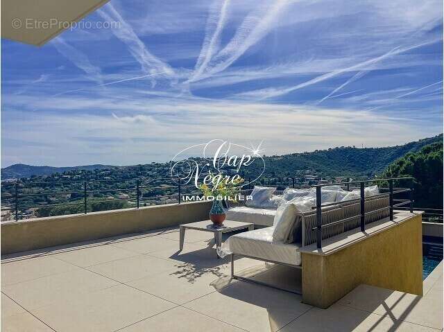 Maison à LE LAVANDOU