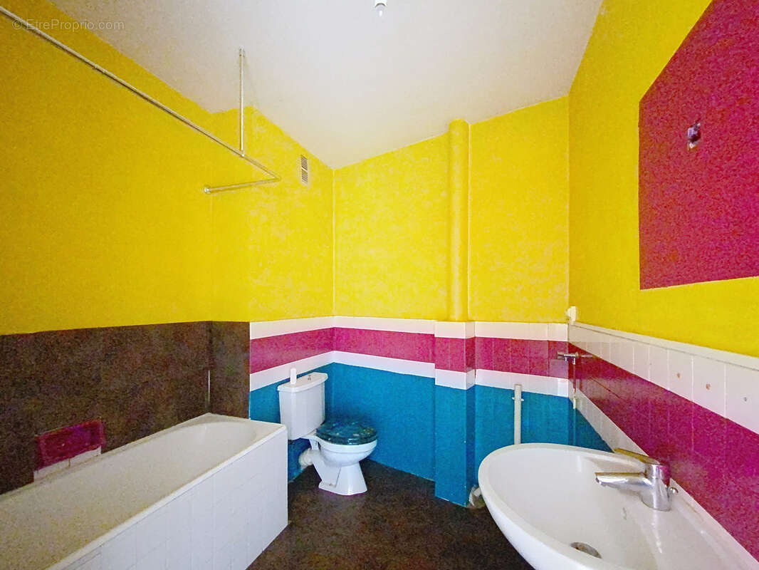 Appartement à SAINT-ETIENNE