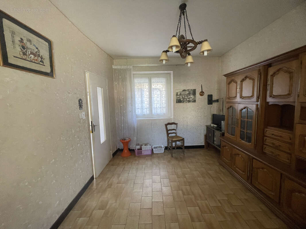 Maison à SAINT-AFFRIQUE