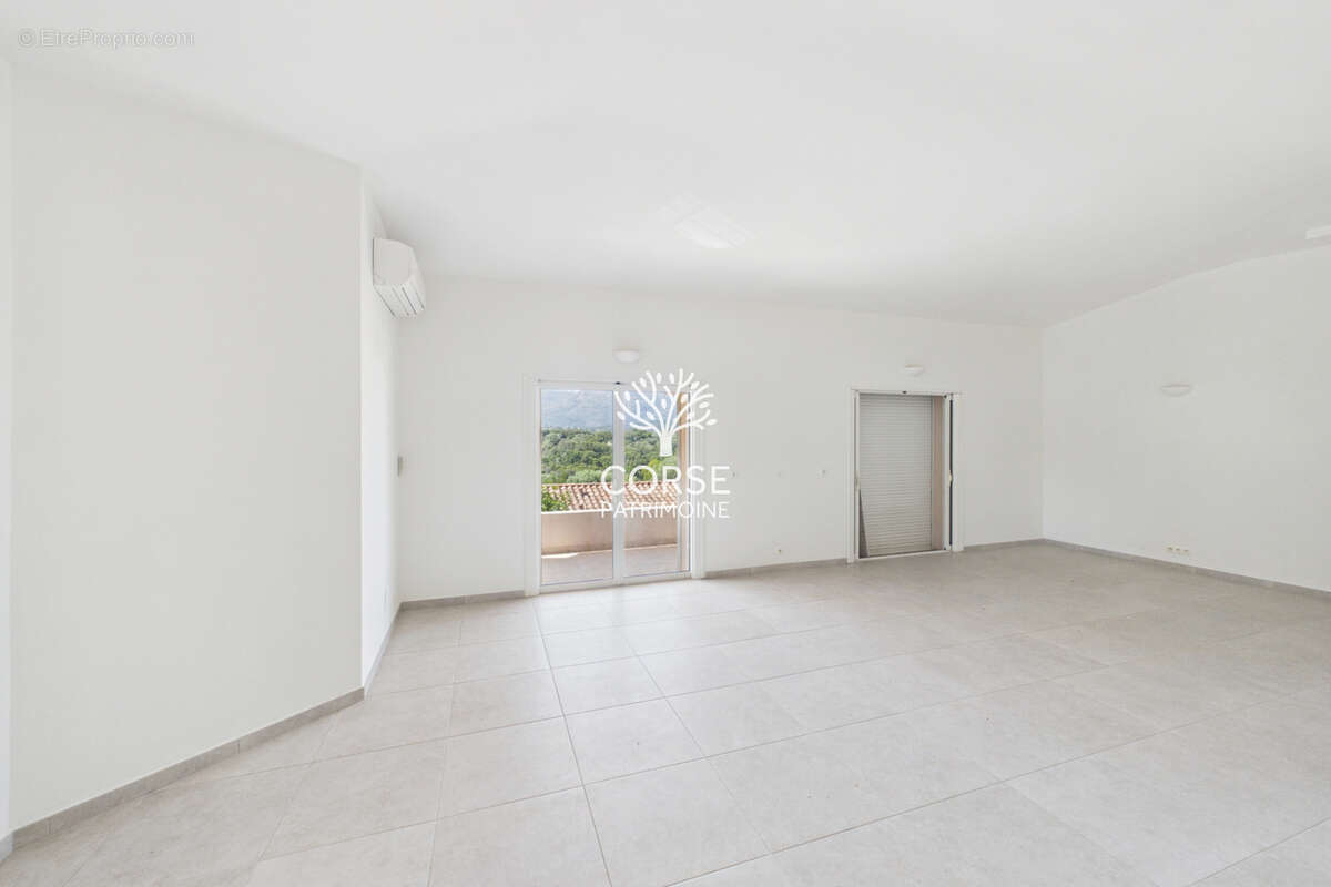 Appartement à PORTO-VECCHIO