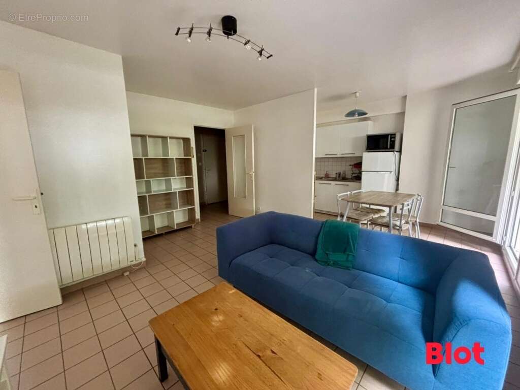 Appartement à CHARTRES-DE-BRETAGNE