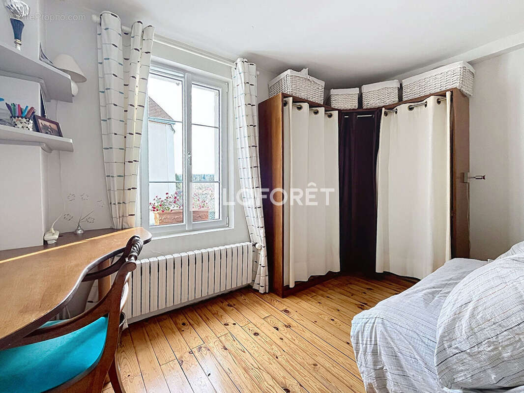 Maison ancienne 6 Pièces 142m² - photo 11