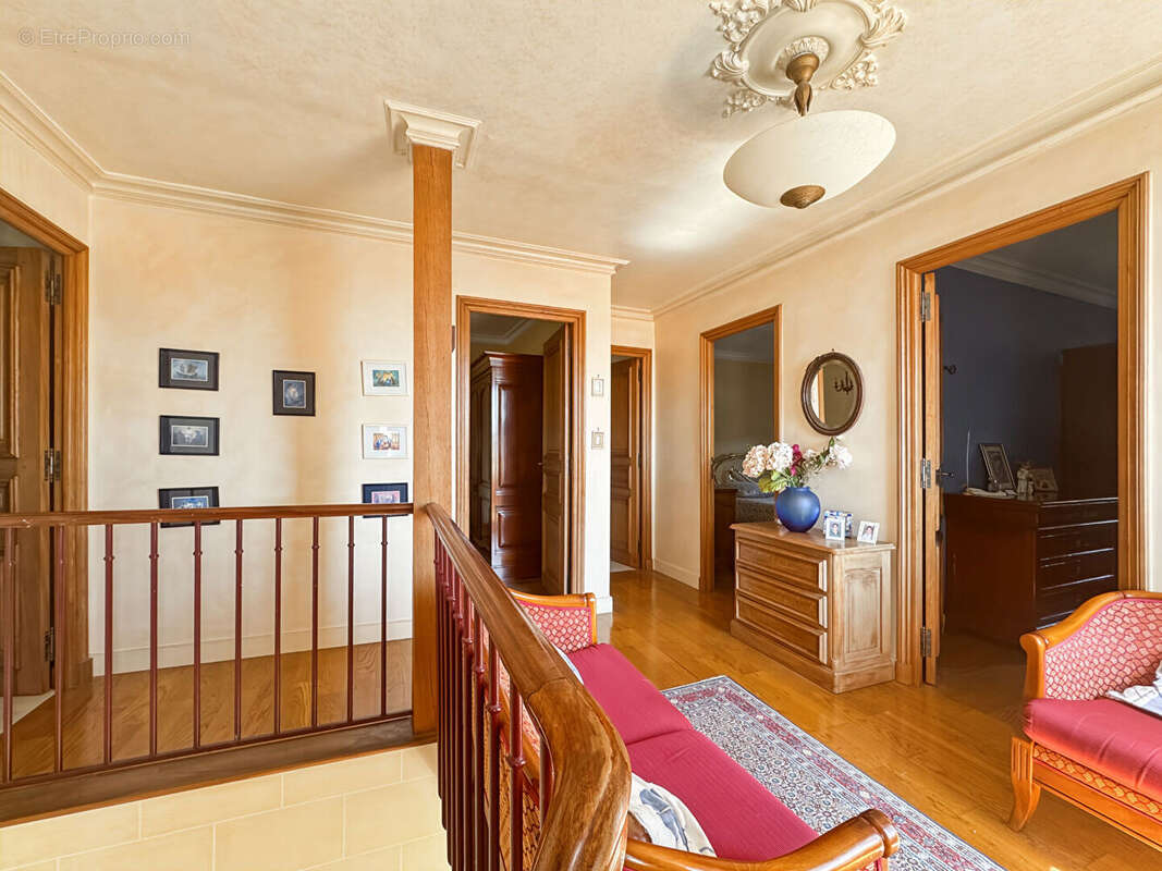 Maison à ROSNY-SOUS-BOIS